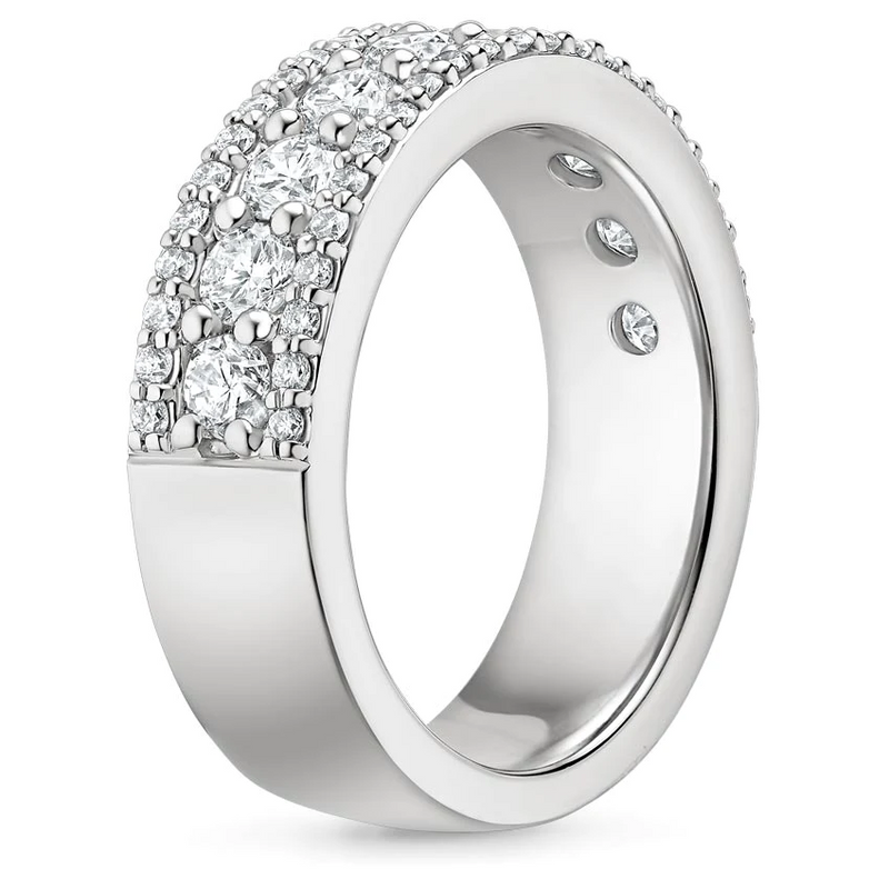 Round Cut Diamonds in Shared Prong Setting Ring