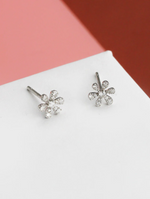 18k Solid White Gold Seis Flower Pave Diamond Earrings