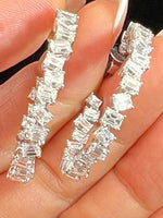 18k White Gold Small Diamond Earrings