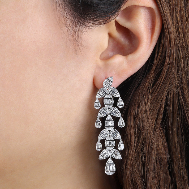 18k White Gold Chandeliers Earrings